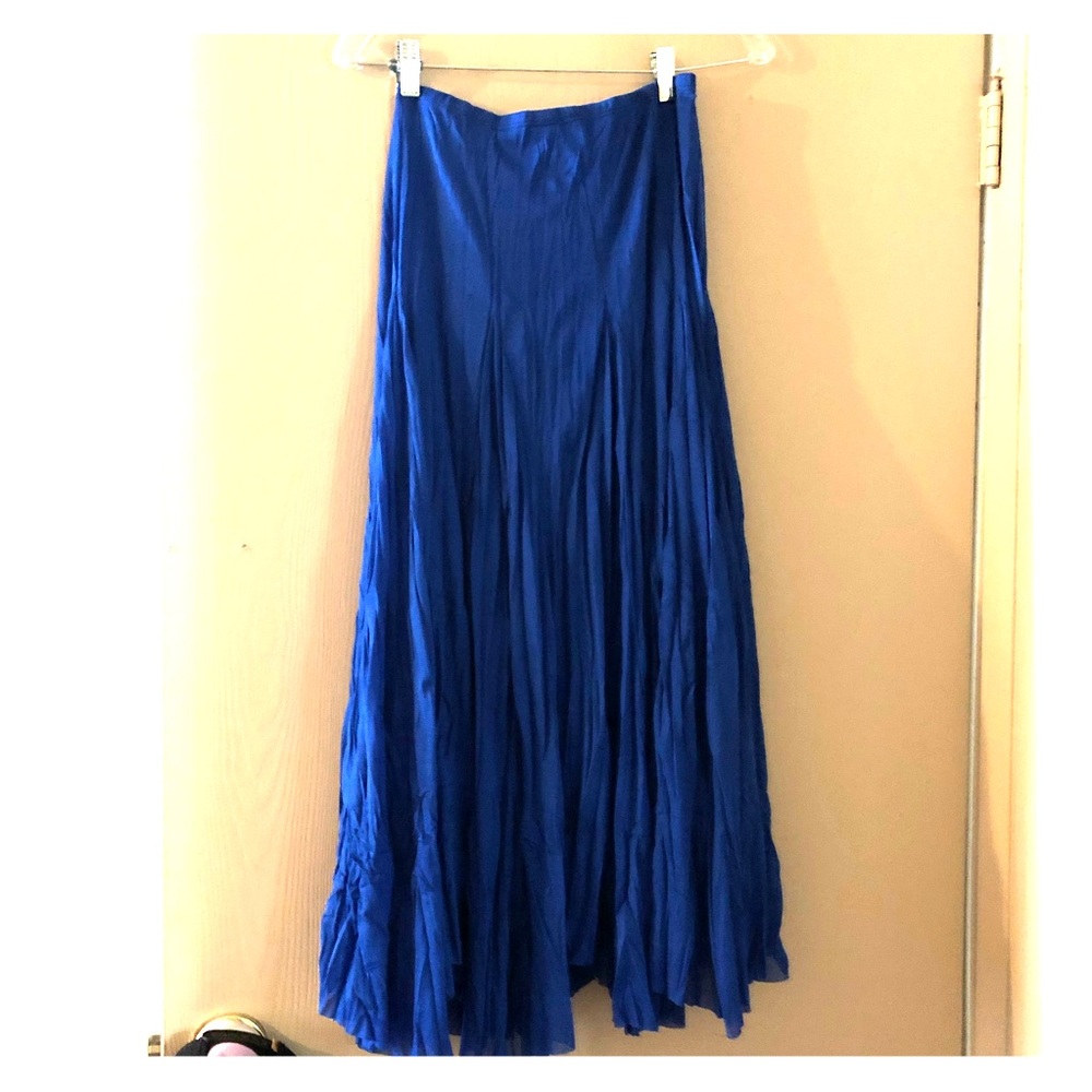 Blue long ballerina type skirt - size small